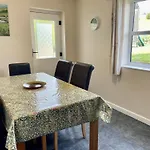 Windrush Cottage, Seven Springs Cottages